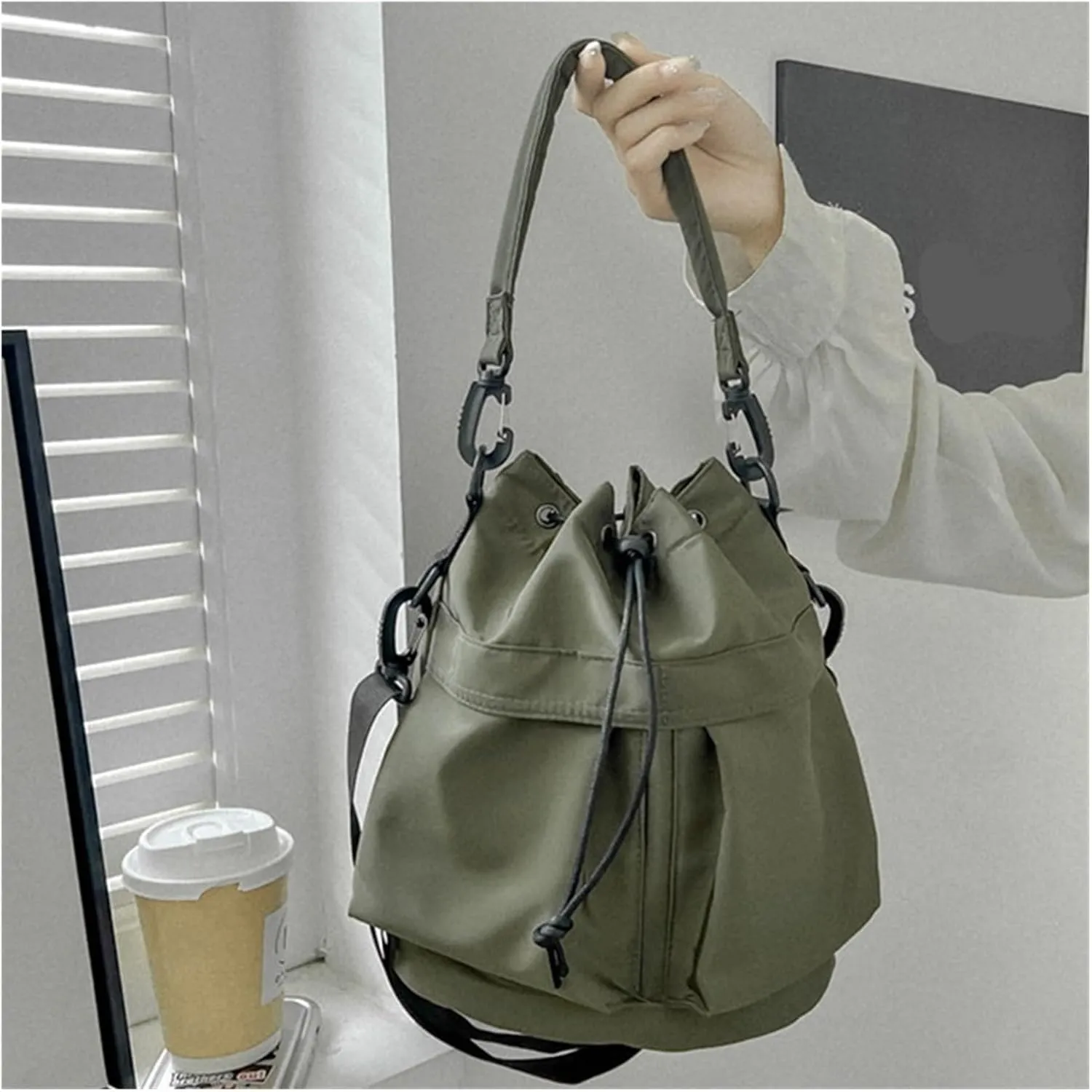 Nylon String Bucket Bags Drawstring Soft Bag Large Capacity Casual Shoulder Bag Fashion Women's Bag(Beige)