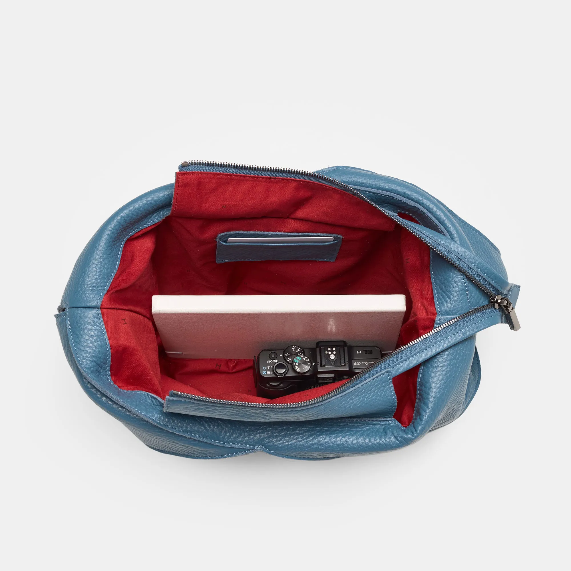 Tom Zip | Curated Blue/Gunmetal