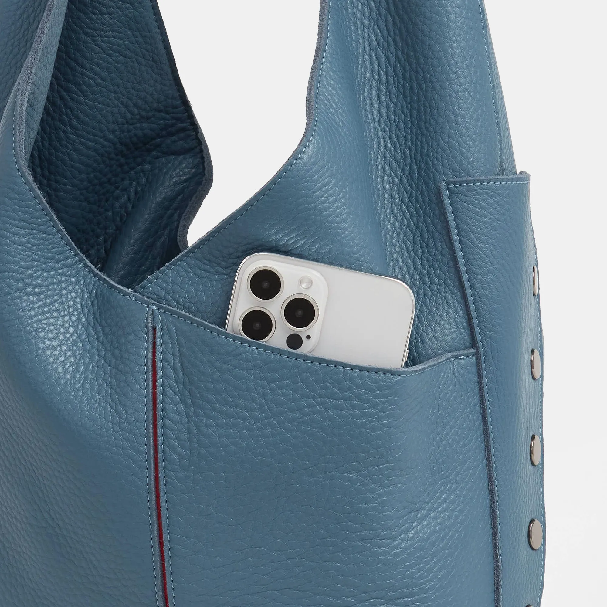 Tom Zip | Curated Blue/Gunmetal