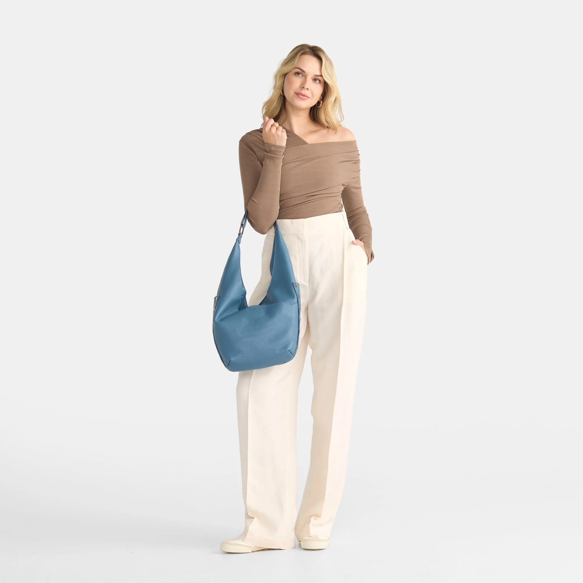 Tom Zip | Curated Blue/Gunmetal