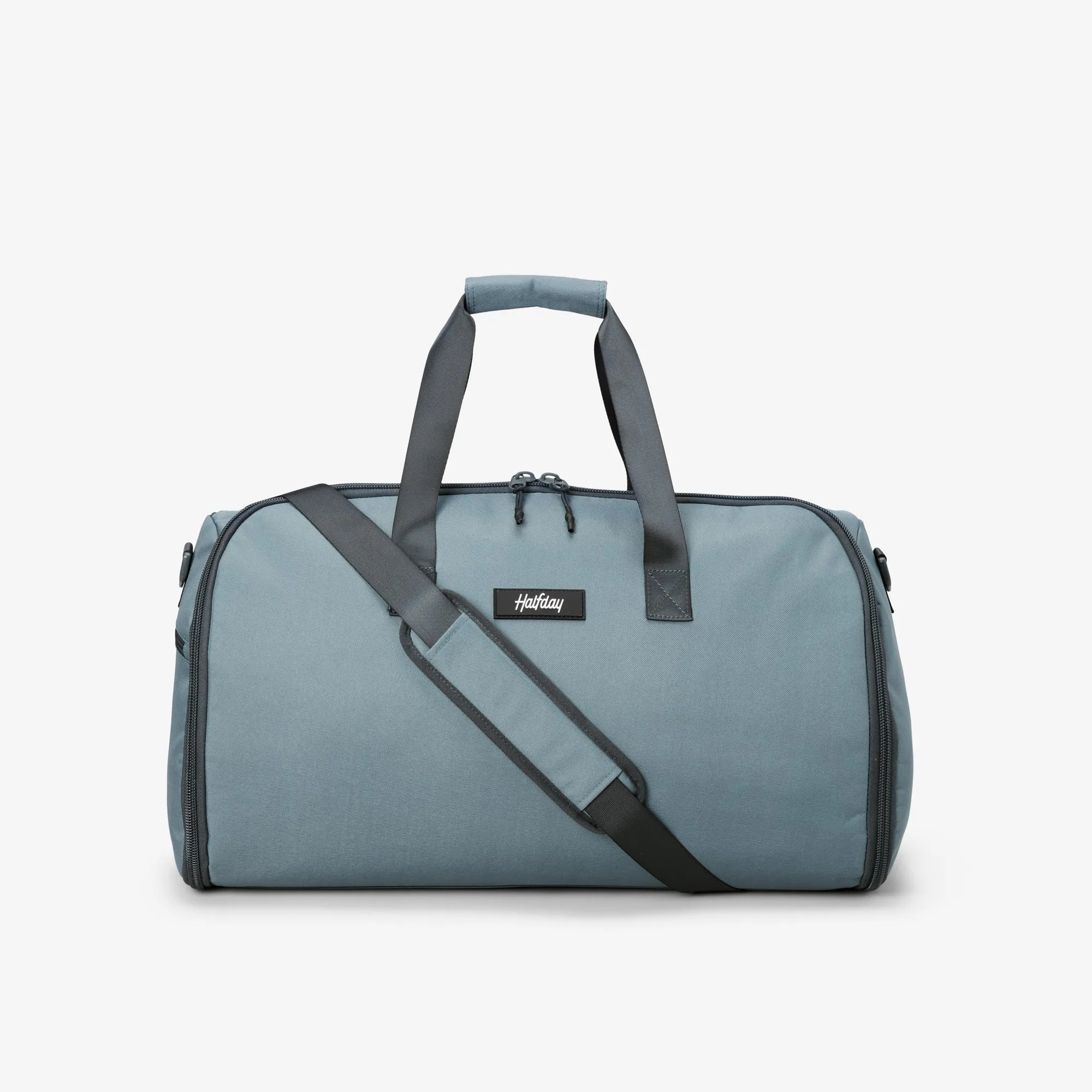 VERSA™ - LIGHTWEIGHT GARMET DUFFEL BAG